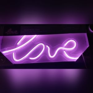 🆕LAST One***27" Pink Neon Love Sign.